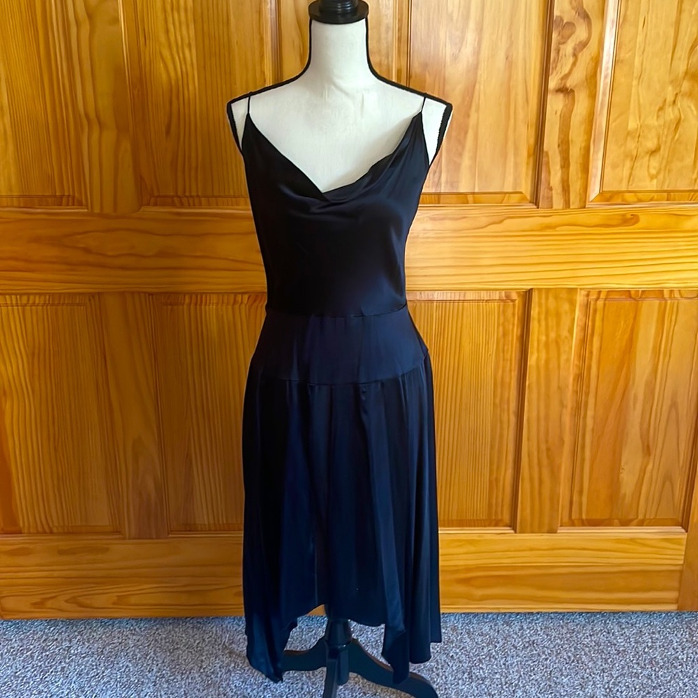 Stunning black silk Kenneth Cole dress - size 8